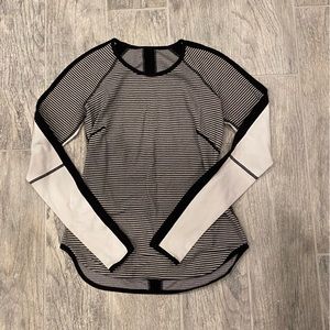 Lululemon Long Sleeve Thermal Running Shirt